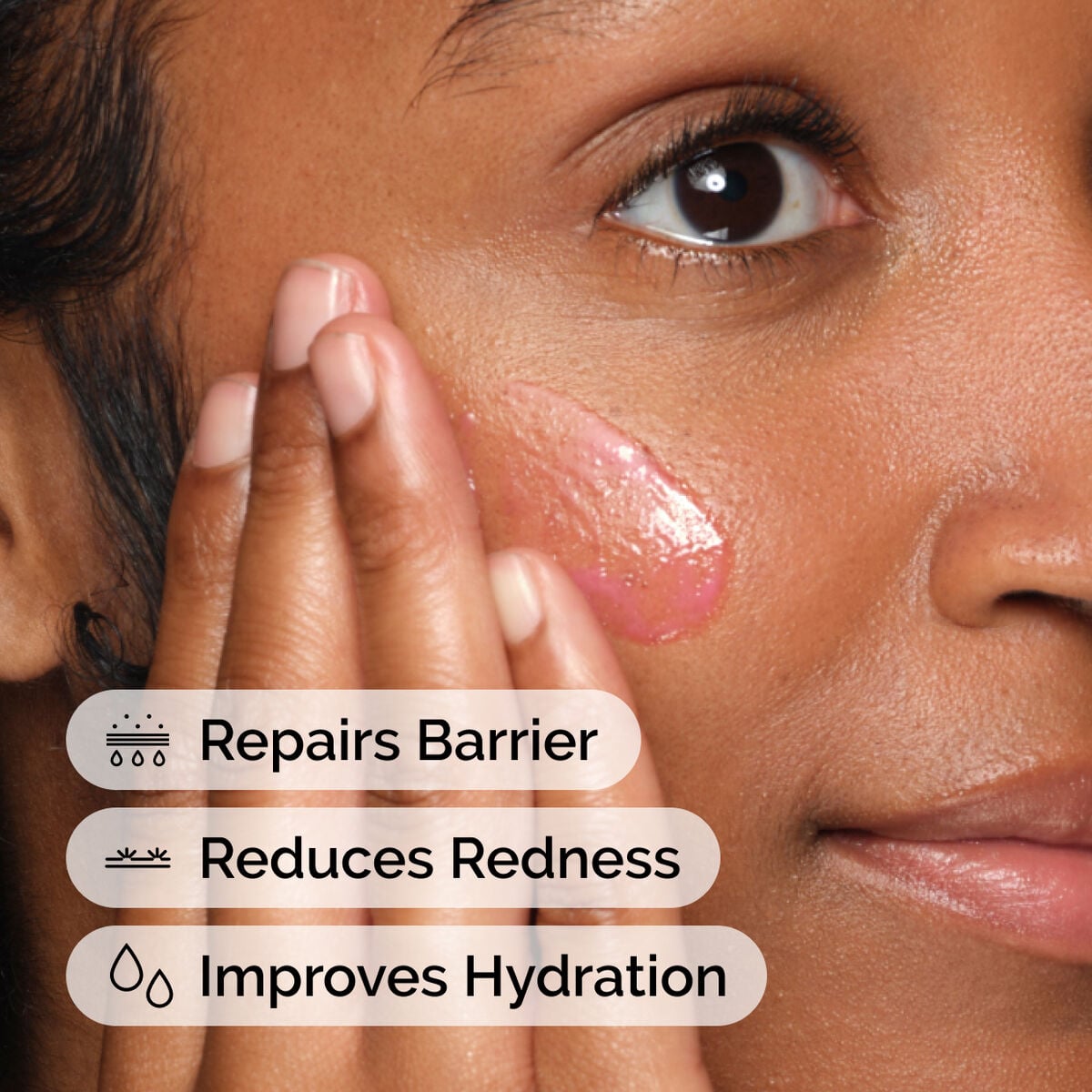 soothing-and-barrier-support-serum-s8 ord-soothing-barrier-support-serum-model-application-with-benefits.jpg